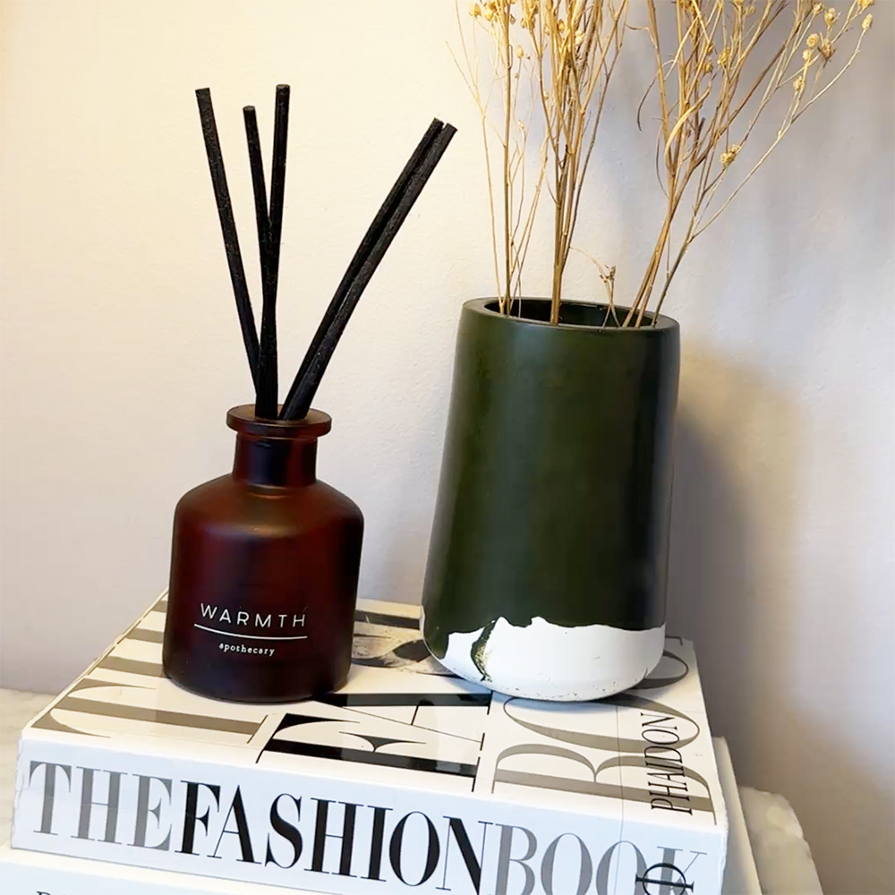 Olive dip bottom vase