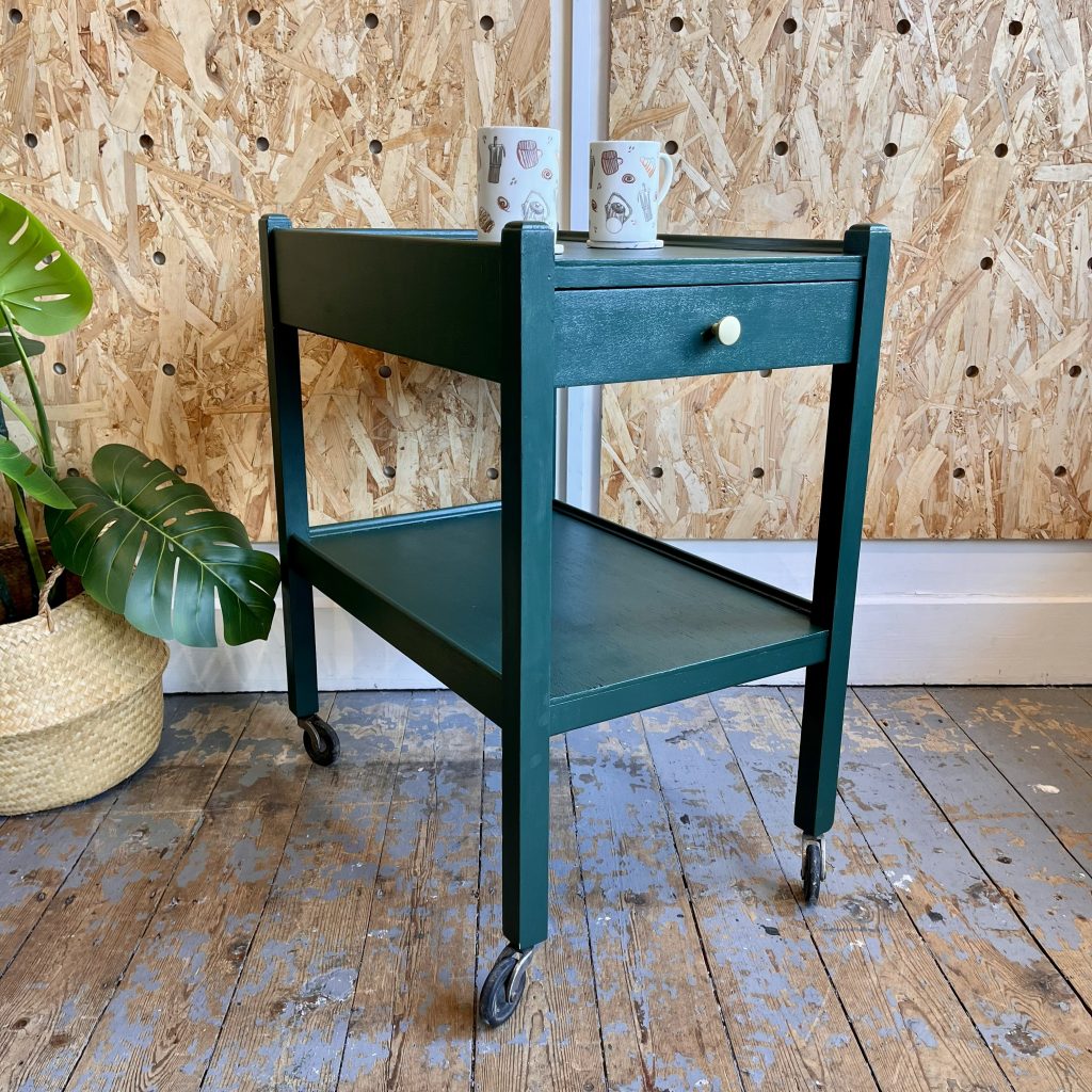 Dark green drinks tolley